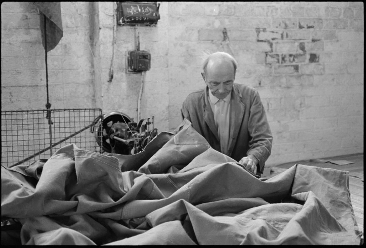 Cardiff Docks, negative