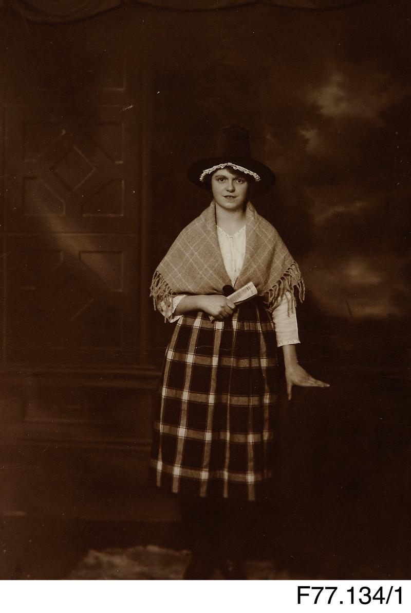 Mounted studio photograph of Mrs. G. Hickman in Welsh costume.