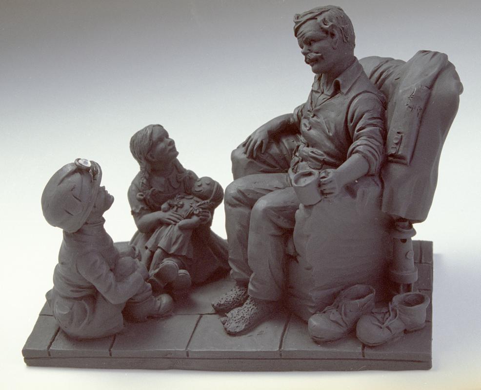 &#039;End of the Day&#039; Figurine