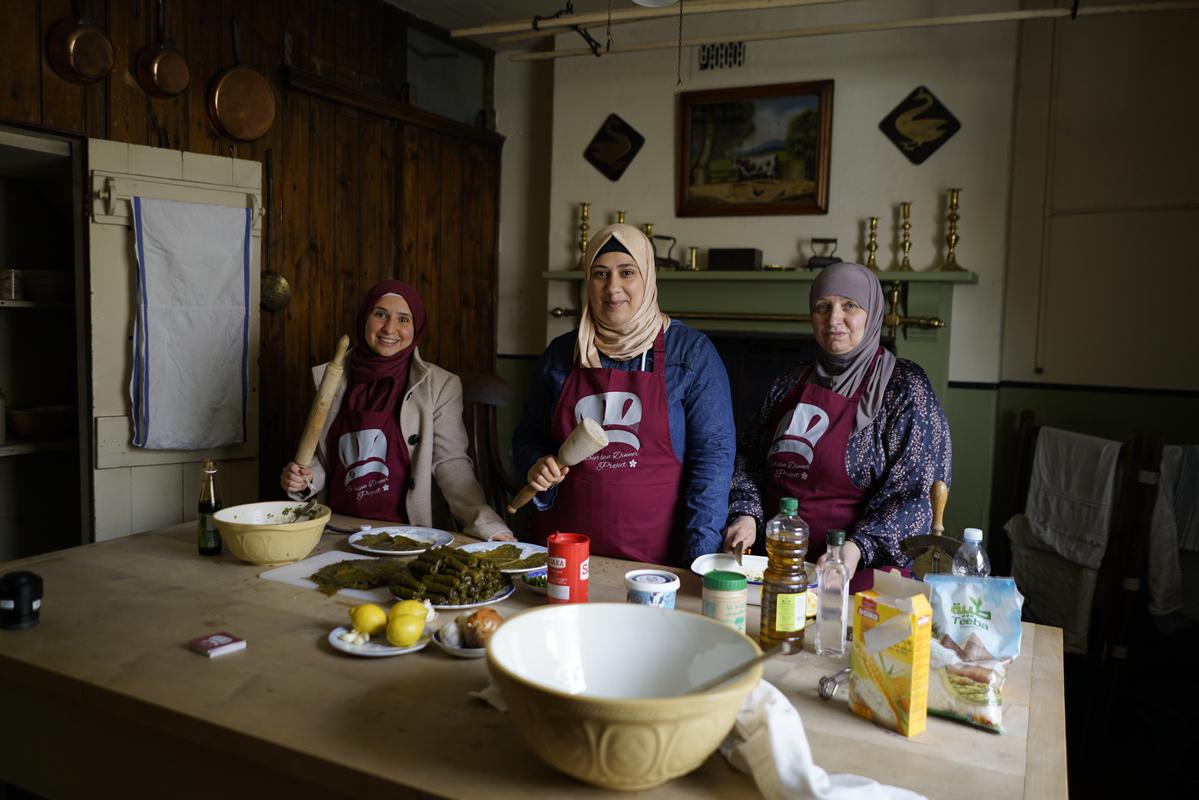 Syrian Dinner Project food demonstration at Llwyn-yr-eos, 25 June 2022