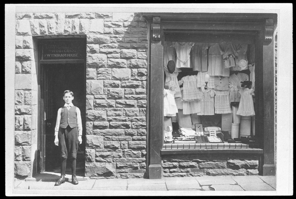 Drapery Shop Window, Aberaman, c. 1911