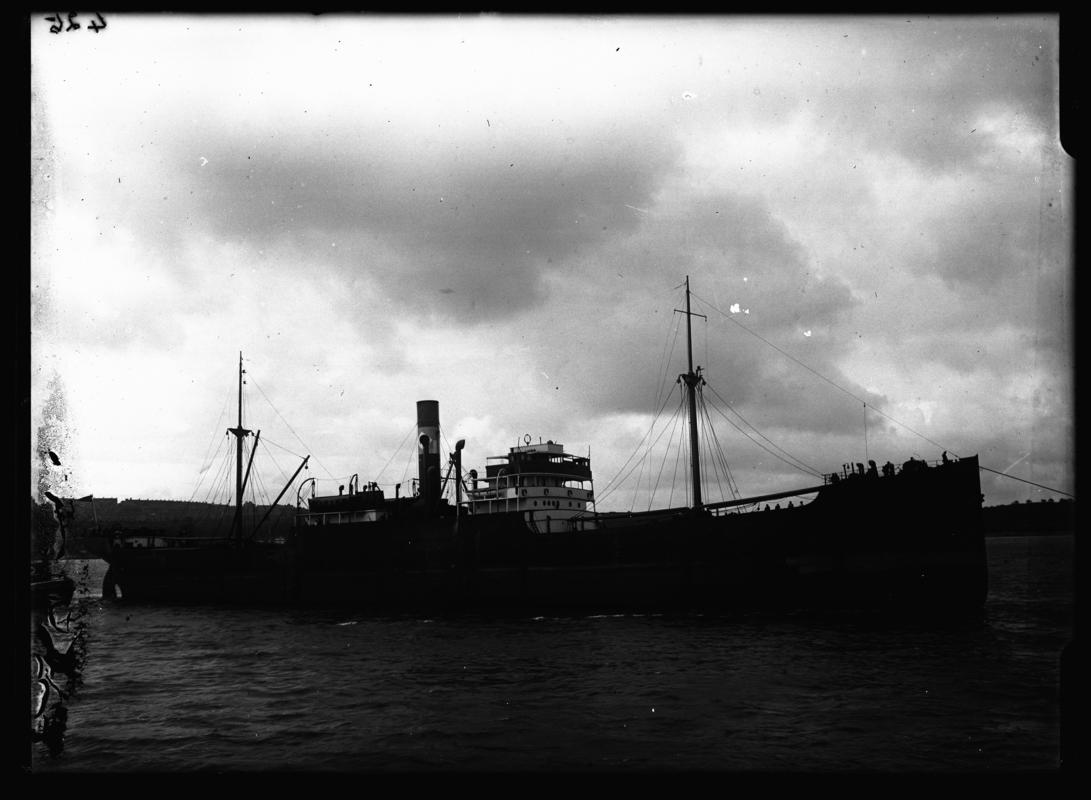 Starboard broadside view of S.S. CARSLOGIE, c.1936.