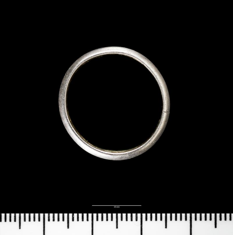 Post medieval silver-gilt finger-ring