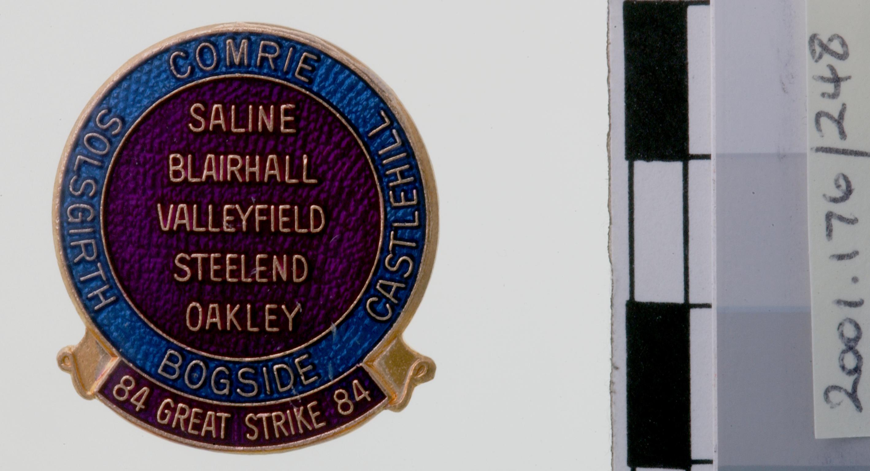 N.U.M. Scottish Area, badge