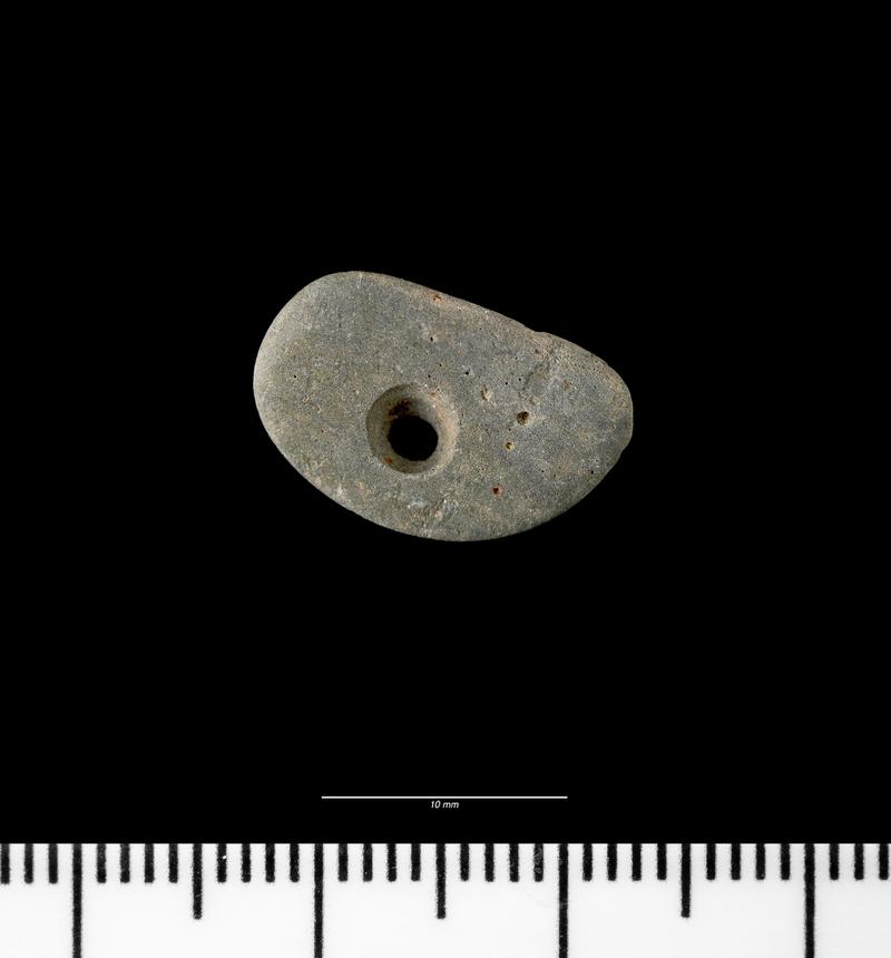 Early Mesolithic shale bead