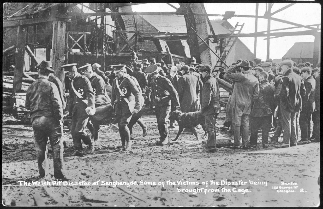 Universal Colliery, Senghenydd. The Welsh Pit Disaster at Senghenydd. Some of the Victims of the Disaster being brought from the Cage.