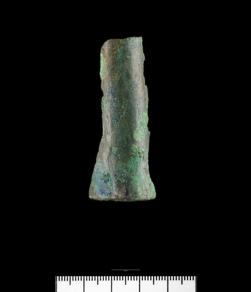 Late Bronze Age bronze plain pegged spearhead fragment