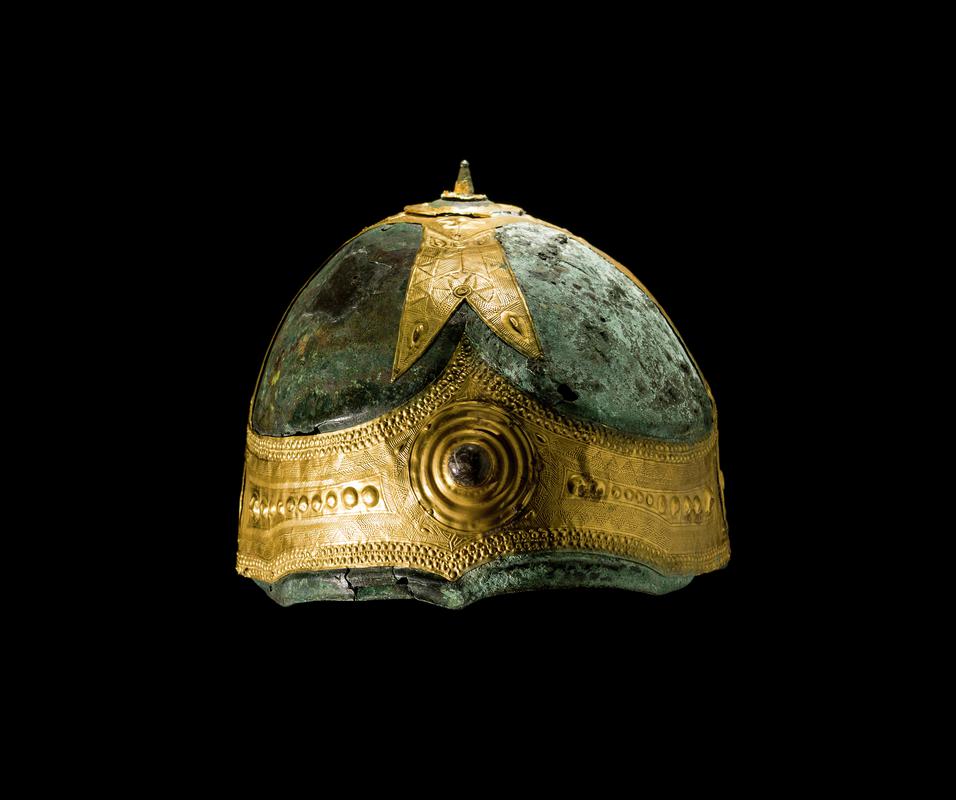 Pastiche helmet with gold applique