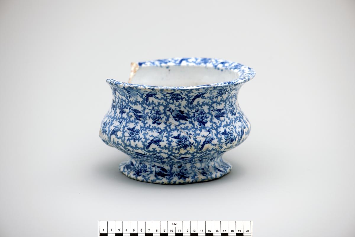 Post-Medieval pottery chamber pot