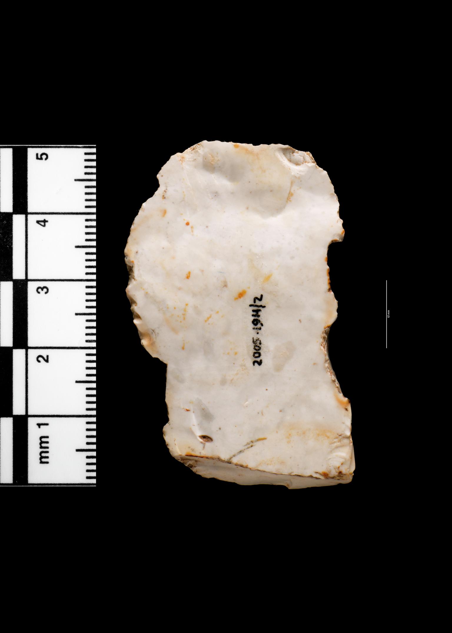 Upper Palaeolithic flint scraper / burin