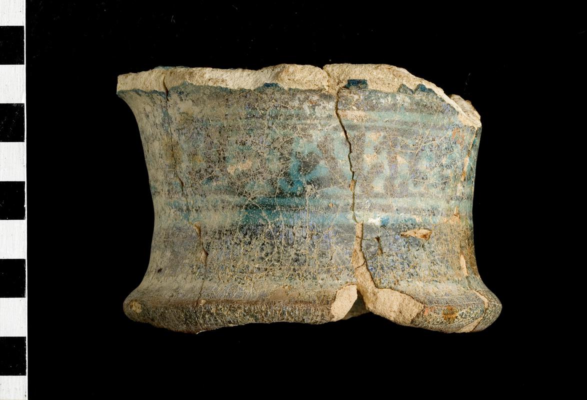 Pottery fragment Raqqa ware