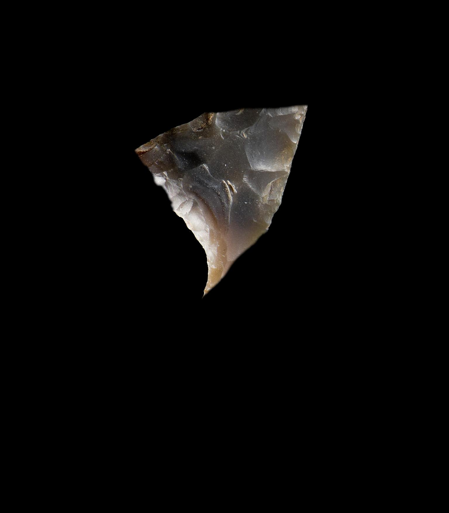 Late Neolithic flint oblique arrowhead