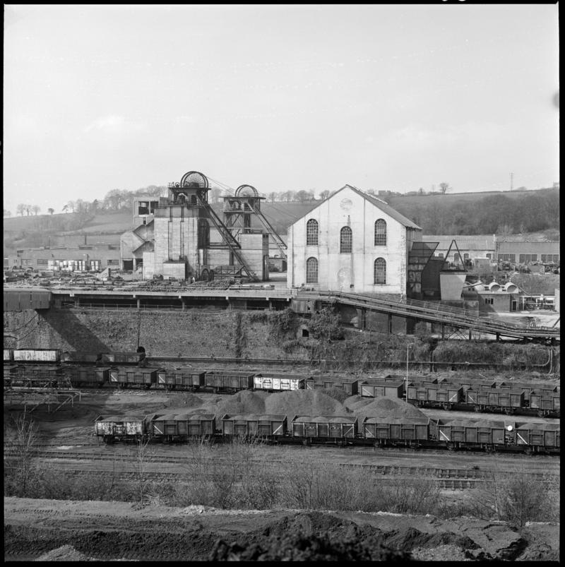 Black and white film negative showing a surface view of Cwm Colliery, 1978. &#039;Cwm&#039; is transcribed from original negative bag.