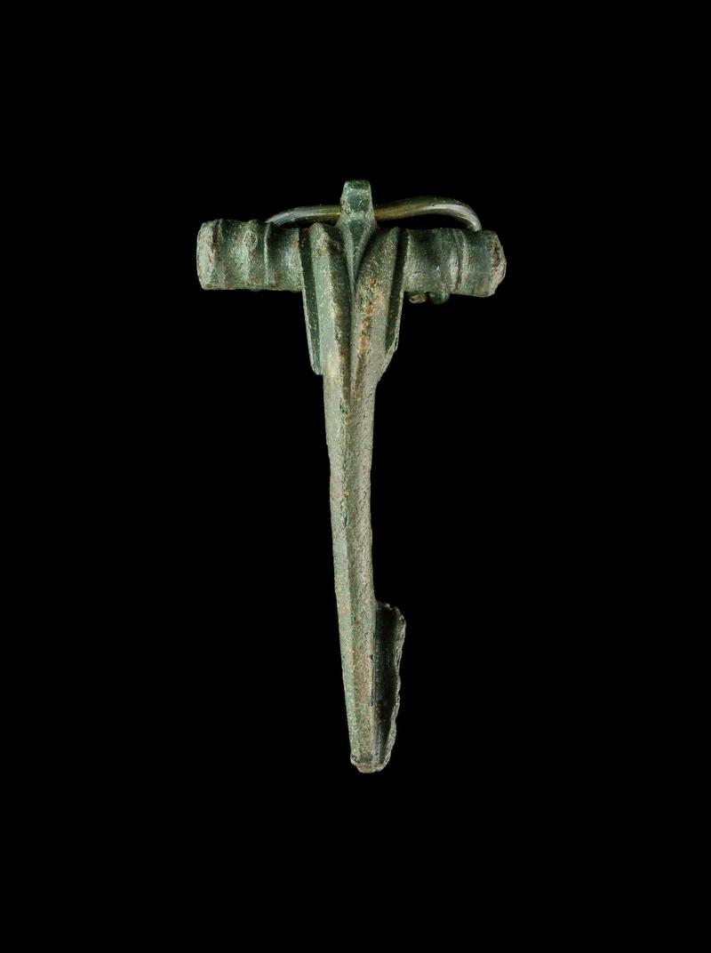 Roman copper alloy Polden Hill brooch