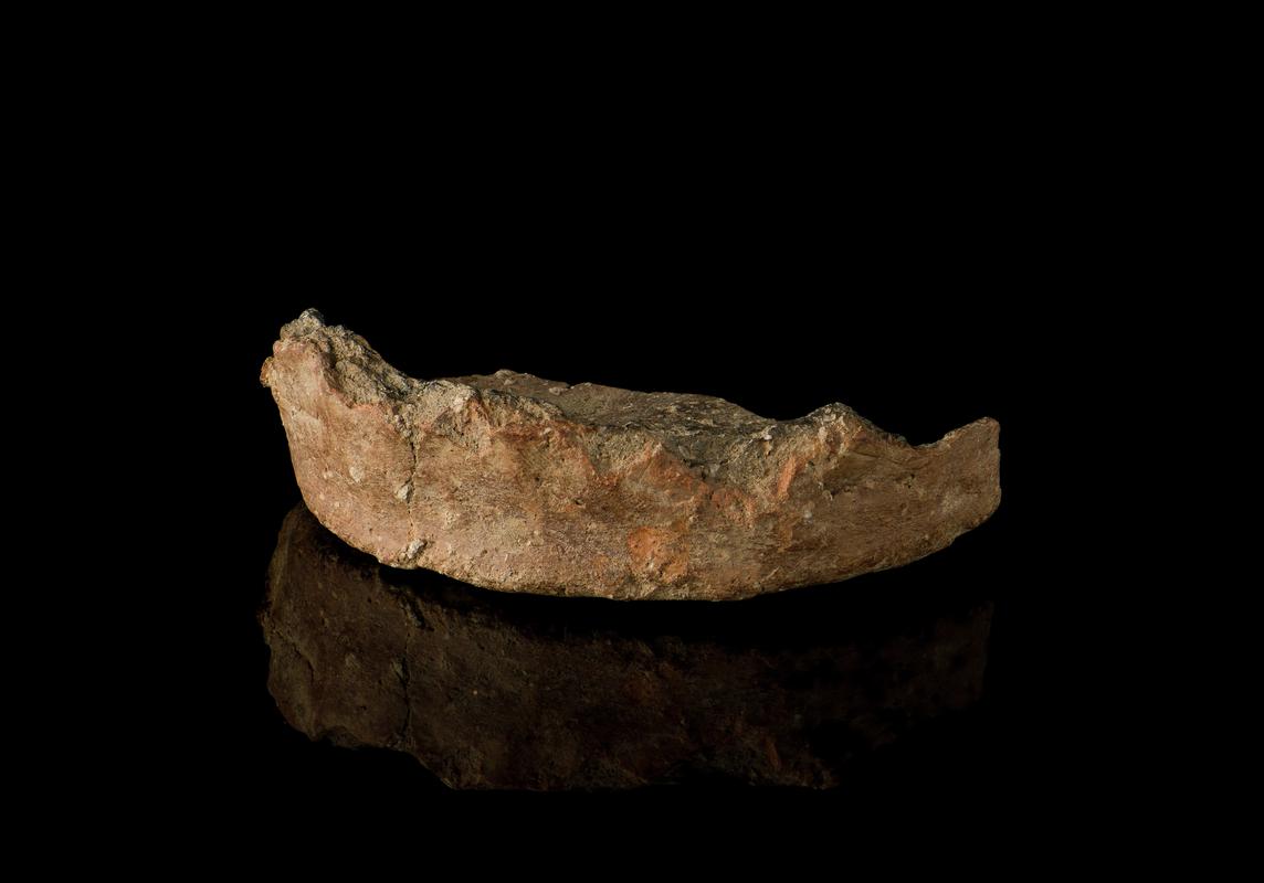 Middle Bronze Age pottery vessel