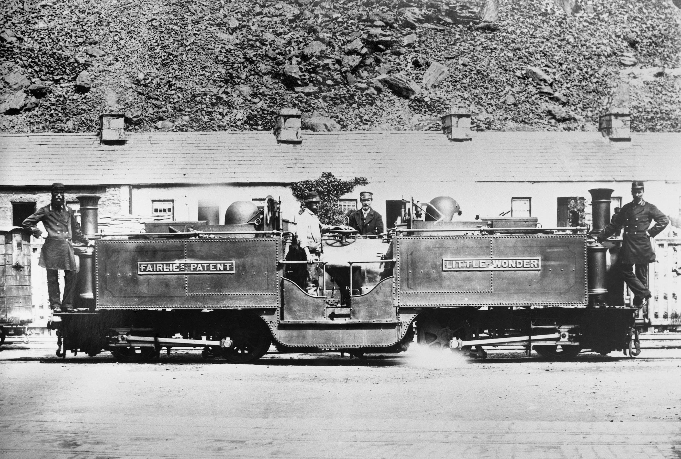 Locomotive LITTLE WONDER, photograph