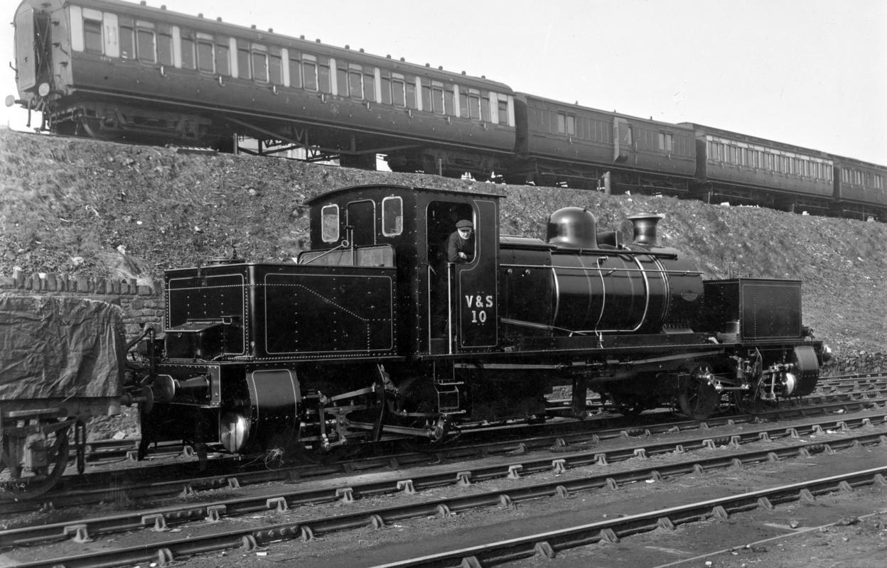 Garratt locomotive, photograph