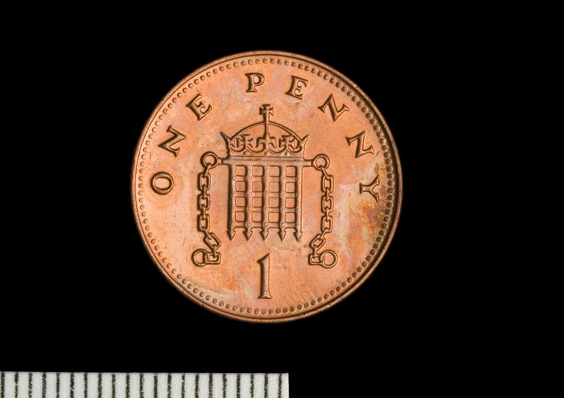 UK, One Penny, 2004, obv.