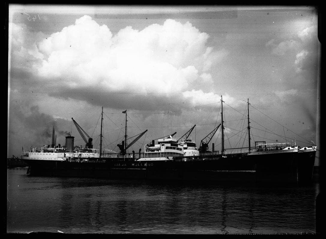 Starboard broadside view of M.V. MAJA, c.1936.