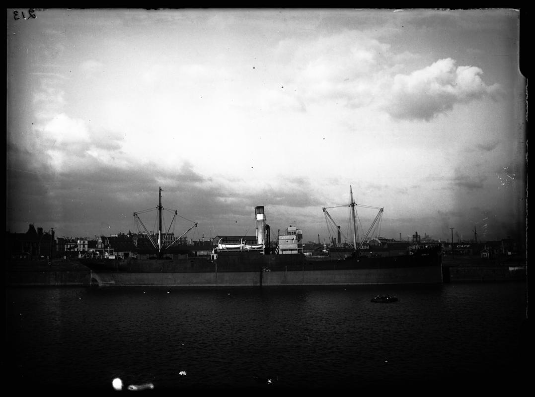 Starboard broadside view of S.S. GIRALDA at Cardiff Docks, c.1936.