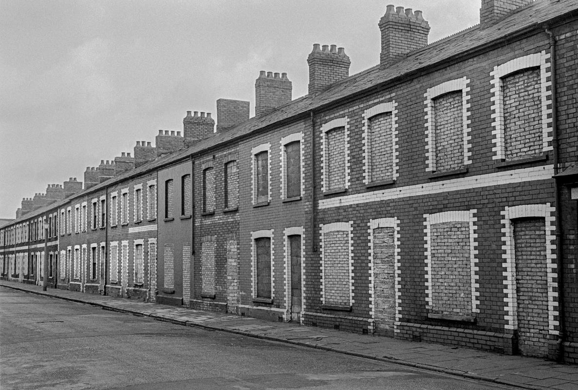 GB. WALES. Cardiff. An unpopulated street near East Moors Steel Works during the closedown of the works. 1975.