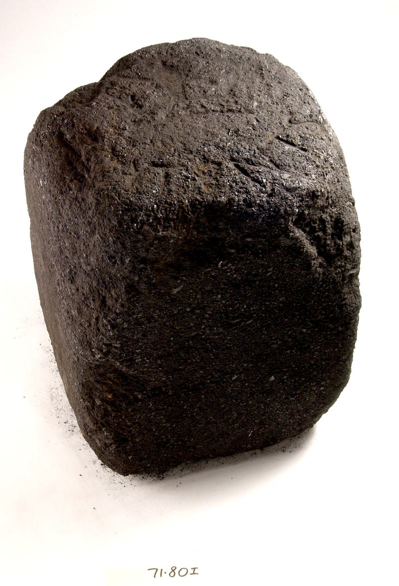 Crown patent fuel block