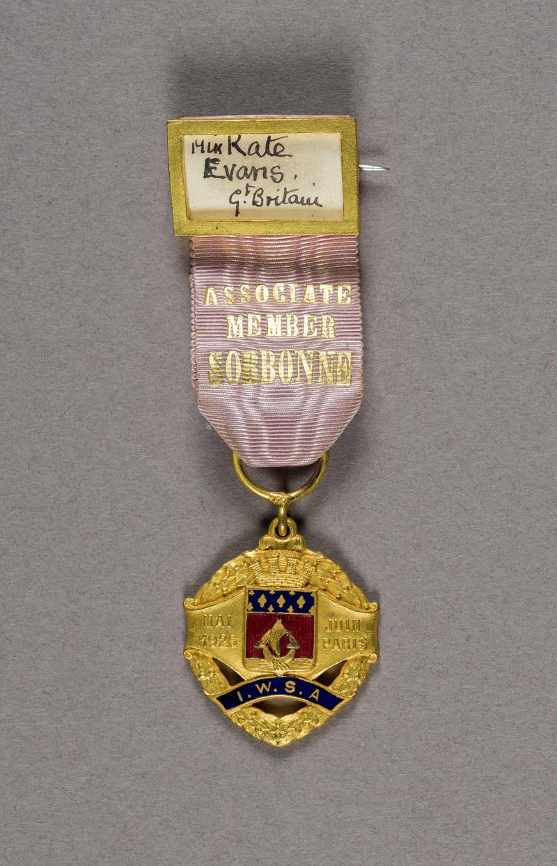 Medal awarded to Kate Williams Evans by the International Women&#039;s Suffrage Alliance at their Congress at the Sorbonne, Paris, May/June 1926.