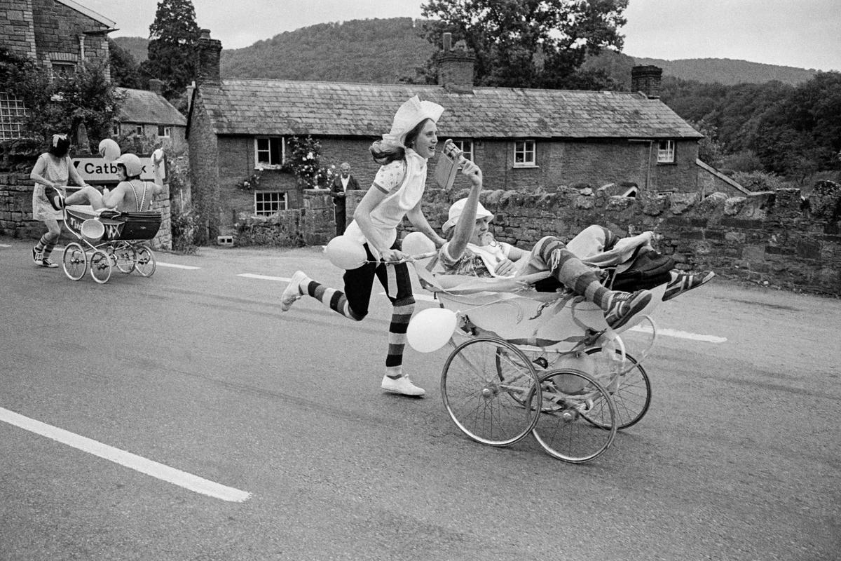 GB. WALES. Tintern. Pram race for charity. 1976.