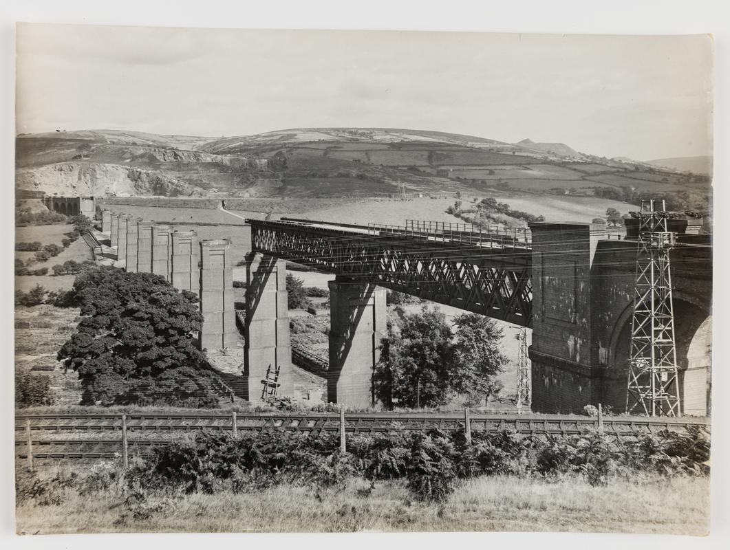 Demolition of Llanbradach Viaduct.