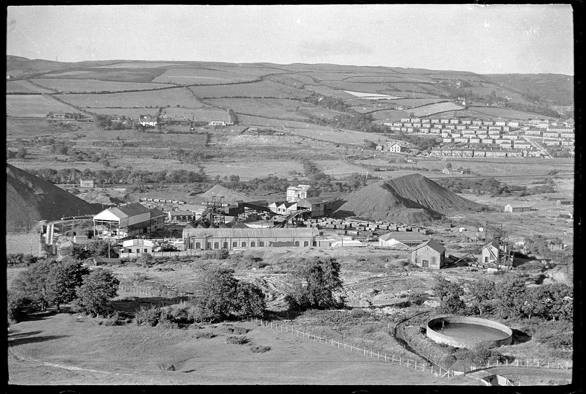 Llanharan Colliery, negative