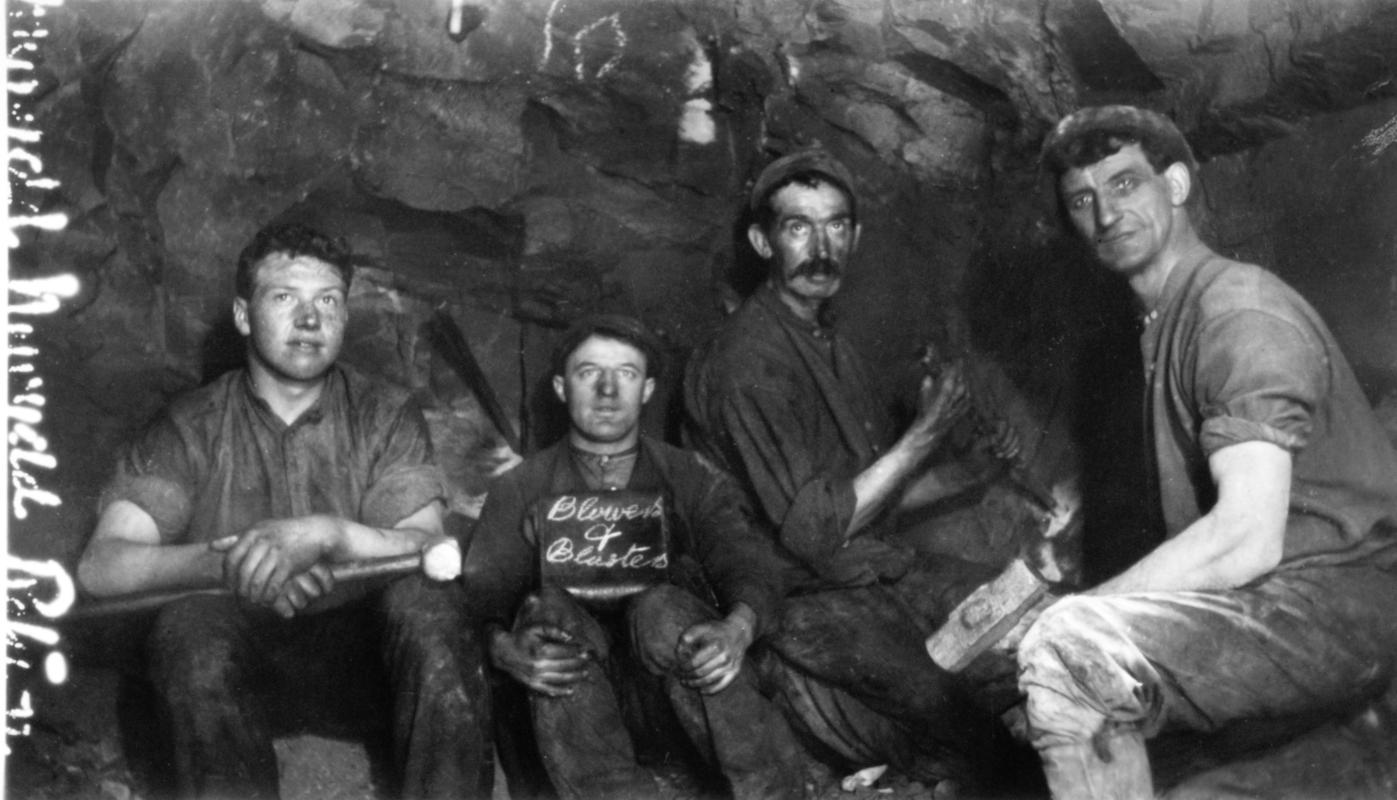 &quot;Blowers and Blasters&quot;, Mynydd Newydd Colliery