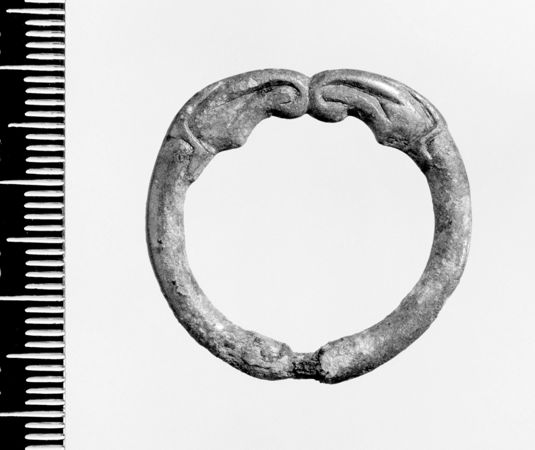 Early Medieval copper alloy brooch
