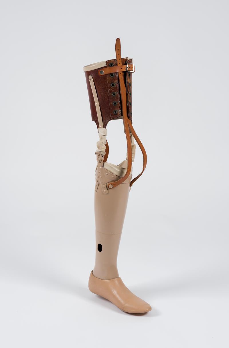 Prosthetic leg, 1987