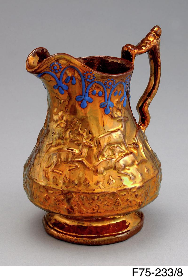 Lustre jug