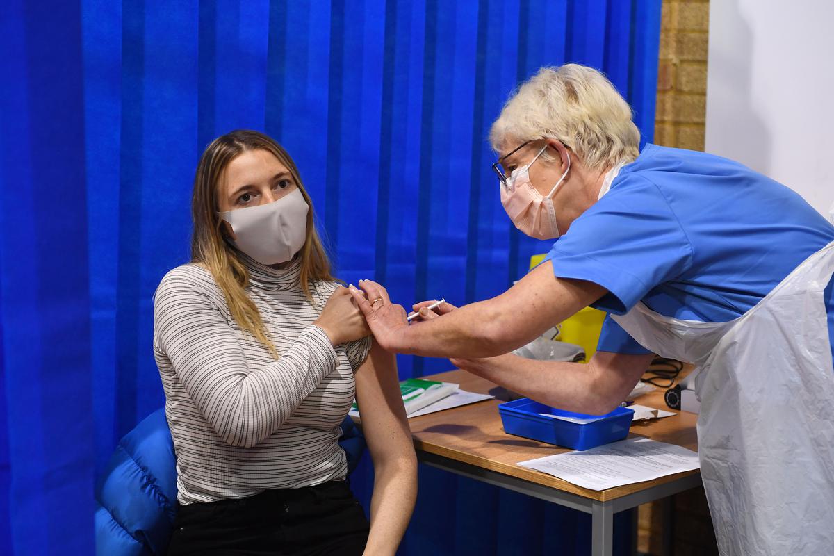 Vaccination centre, 16 December 2020