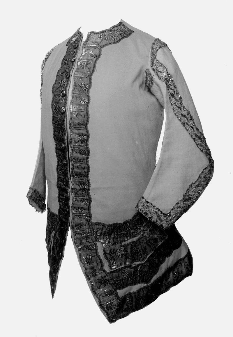 Gentleman&#039;s long sleeved waistcoat