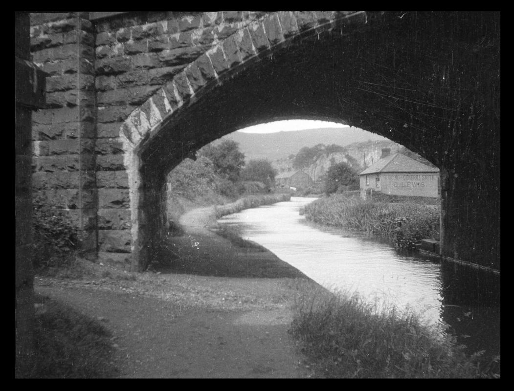 Glamorganshire Canal, negative