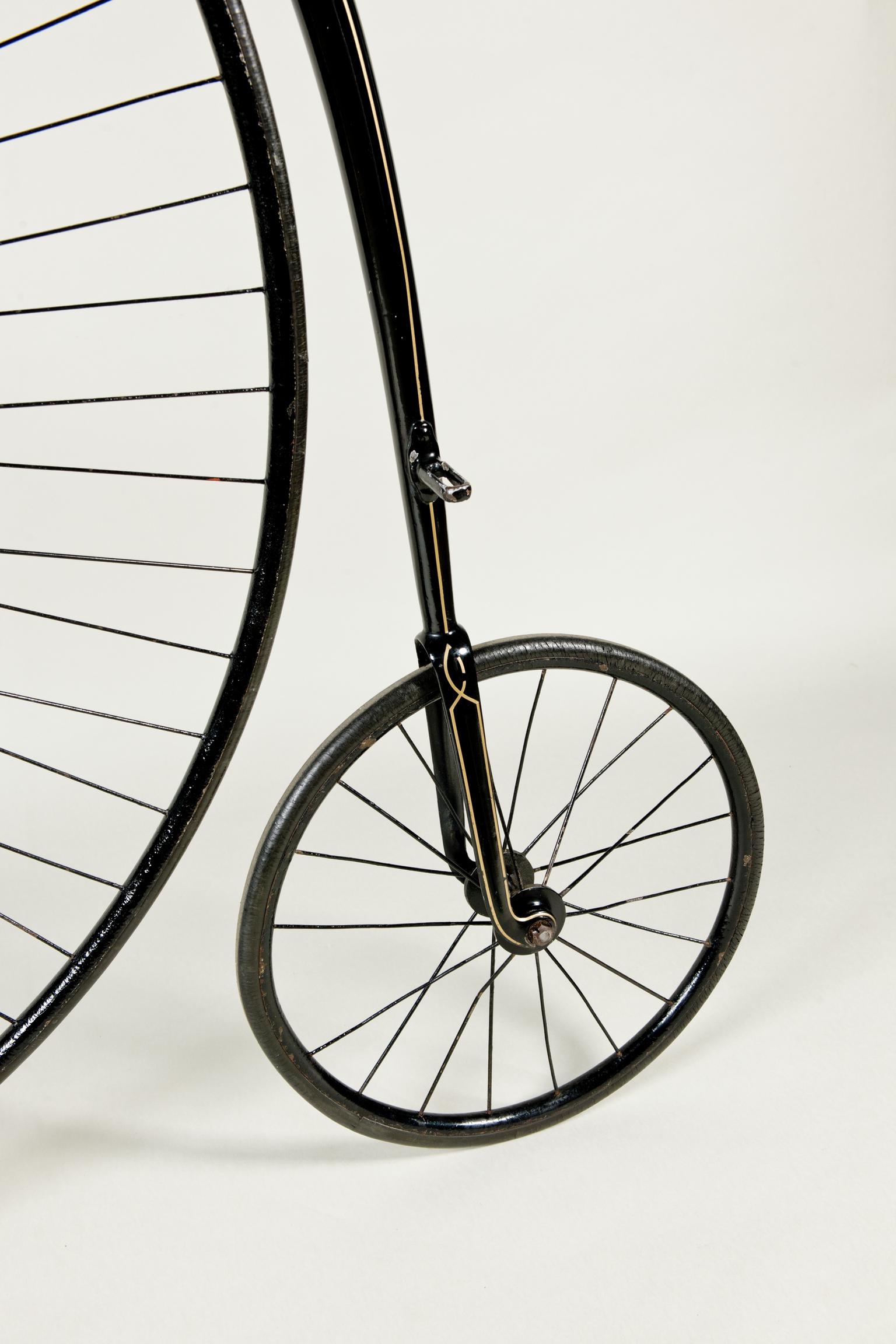 Penny farthing ordinary bicycle