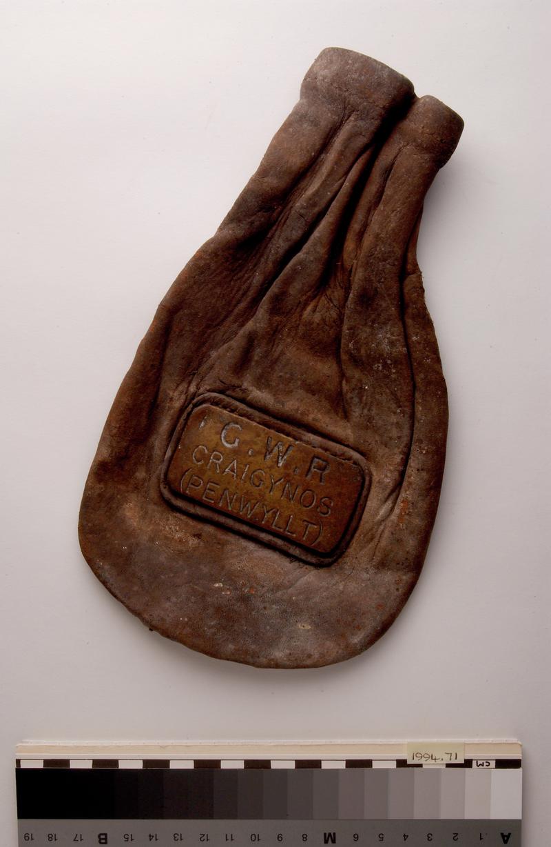G.W.R. Craigynos (Penwyllt), money bag (front)