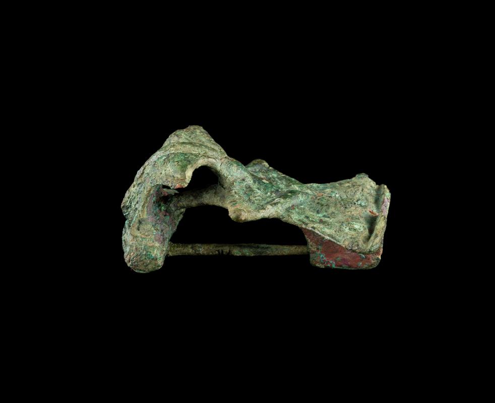 Roman copper alloy fantail brooch