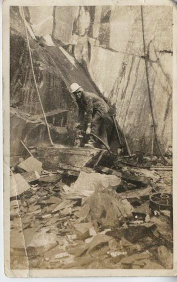 Dinorwic slate quarrymen, photograph