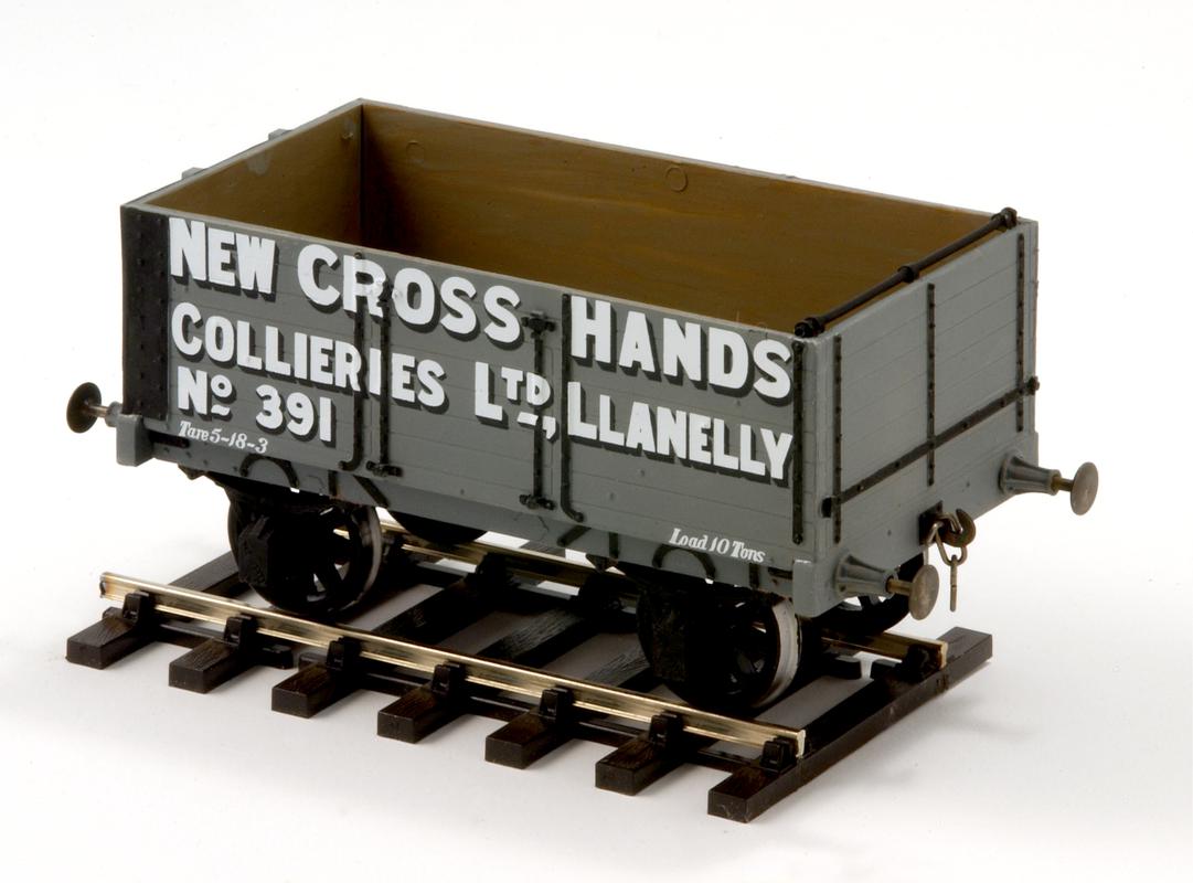 model railway wagon : &quot;New Cross Hands&quot;