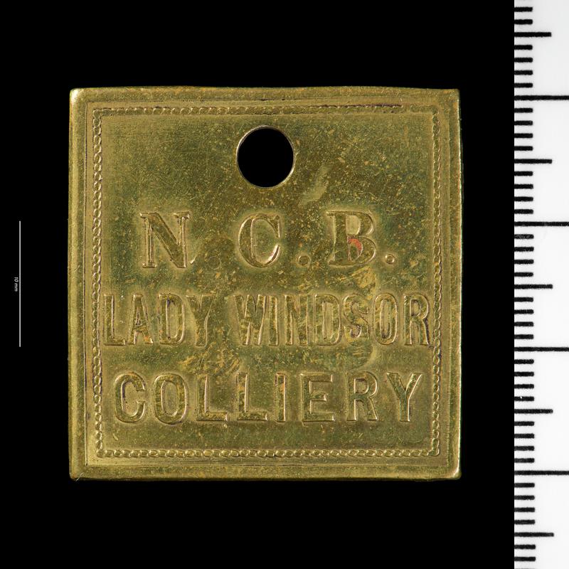 Lady Windsor Colliery, lamp check