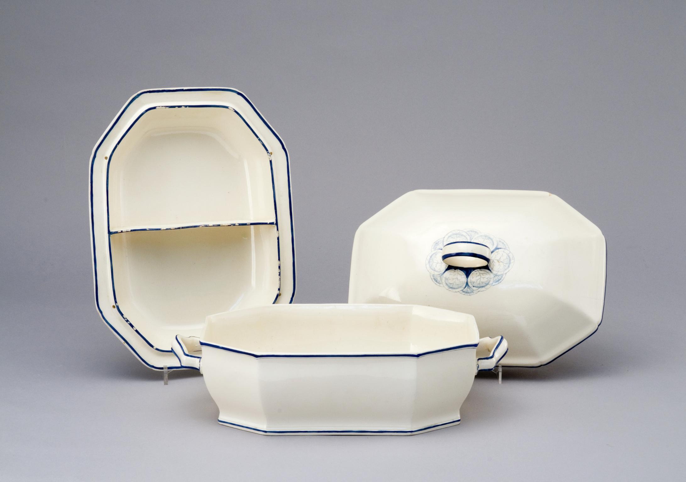 Tureen, cover and stand