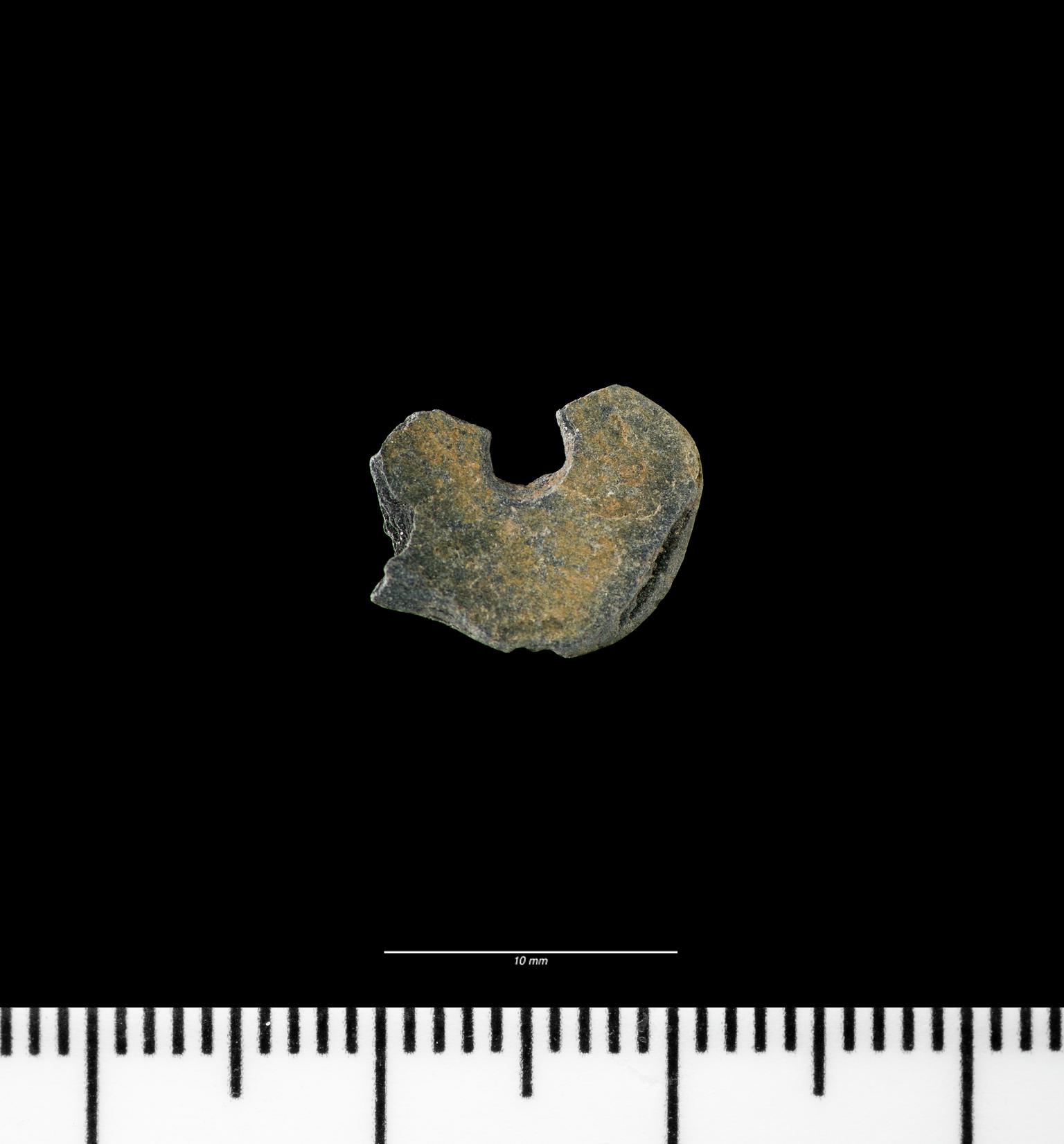 Early Mesolithic shale bead