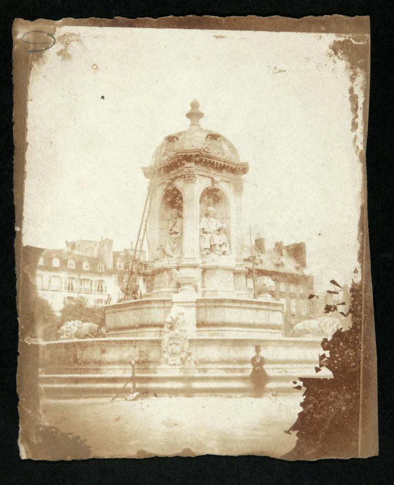 Neoclassical fountain