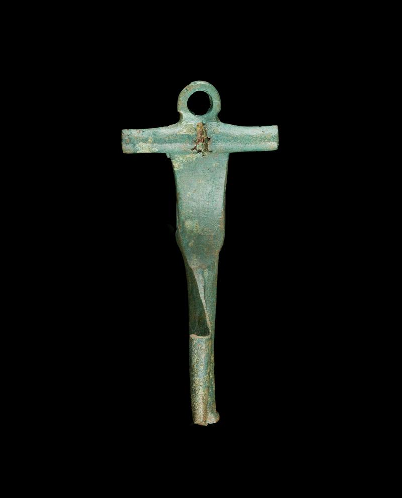 Roman copper alloy T shaped brooch