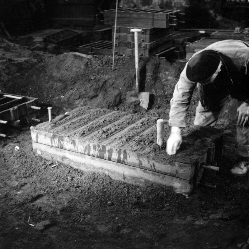 Dinorwig quarry, pattern making moulding, photograph