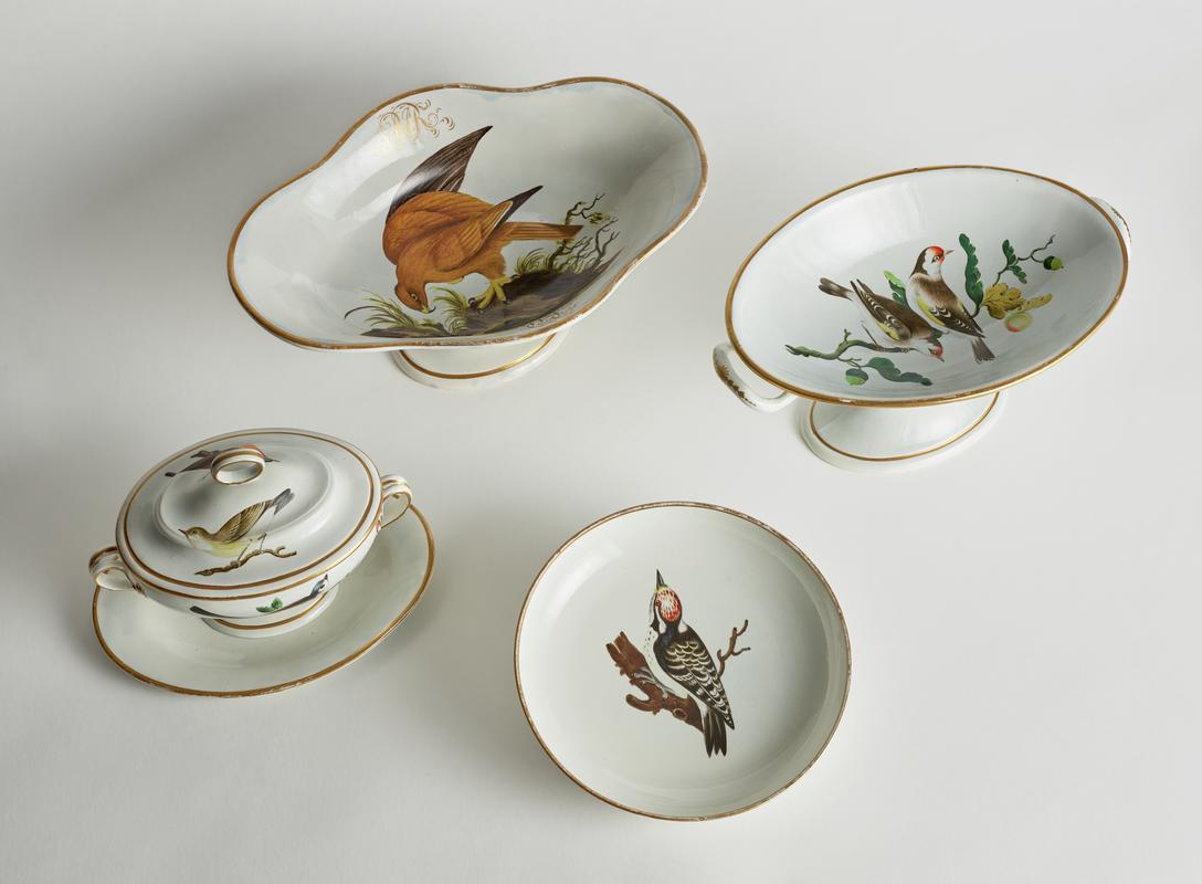 centre dish; comport, cream tureen, bowl, c. 1805-1808