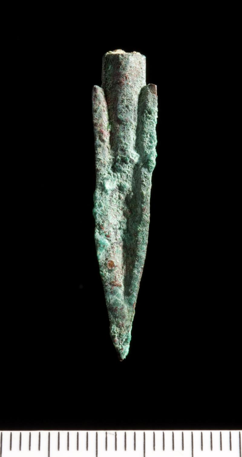 Cast bronze arrowhead